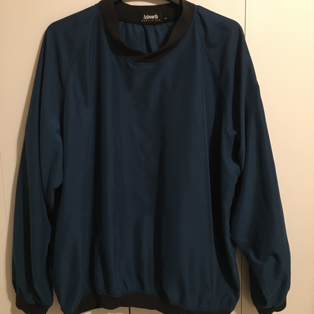 Ashworth Golf V-Neck windbreaker